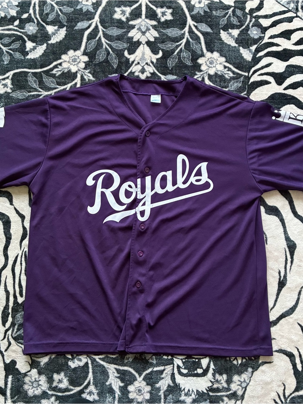 004 - ROYALS KANSAS STATE UNIVERSITY KSU WILDCATS BASEBALL JERSEY